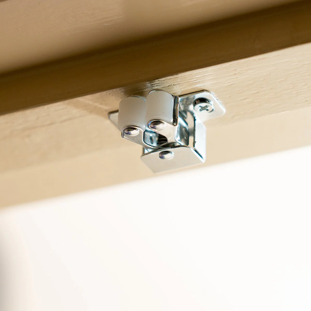 Taskmaster Zinc Double Roller Catch - Pack 20 - Zinc - Cabinet Use - Image 3
