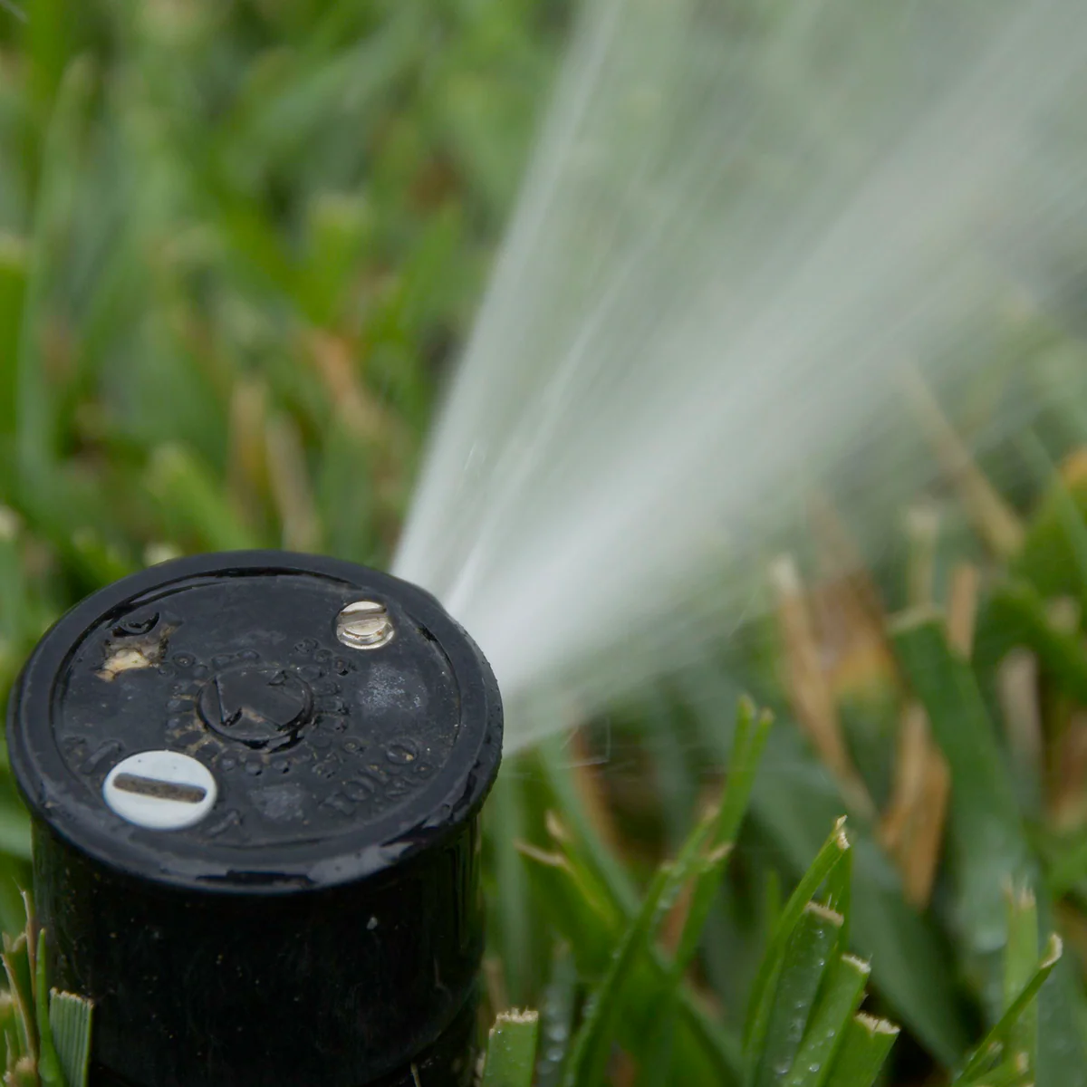 Toro 15mm Mini 8 Series Rotor - Gear-Drive Sprinkler - Adjustable Arc - Efficient Irrigation - Image 3