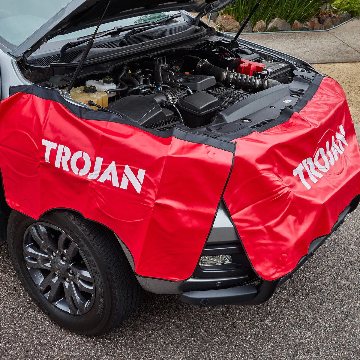 Trojan 3 Piece Fender Cover Set - Synthetic Leather - 1150mm x 650mm - Magnetic Fixation - Image 2