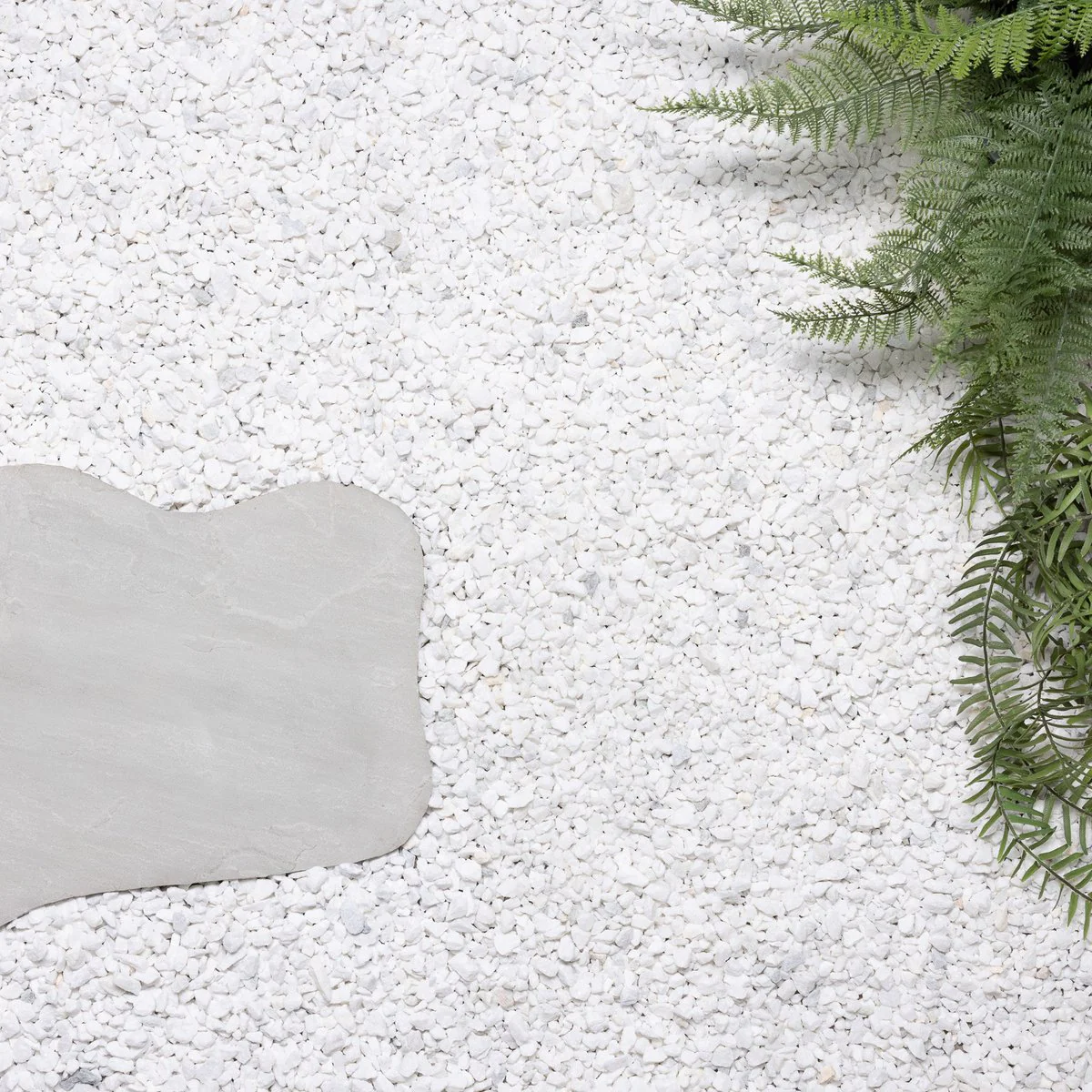 Tuscan Path Natural Pebbles 8-12mm 5kg - White Stone for Landscaping - Image 4