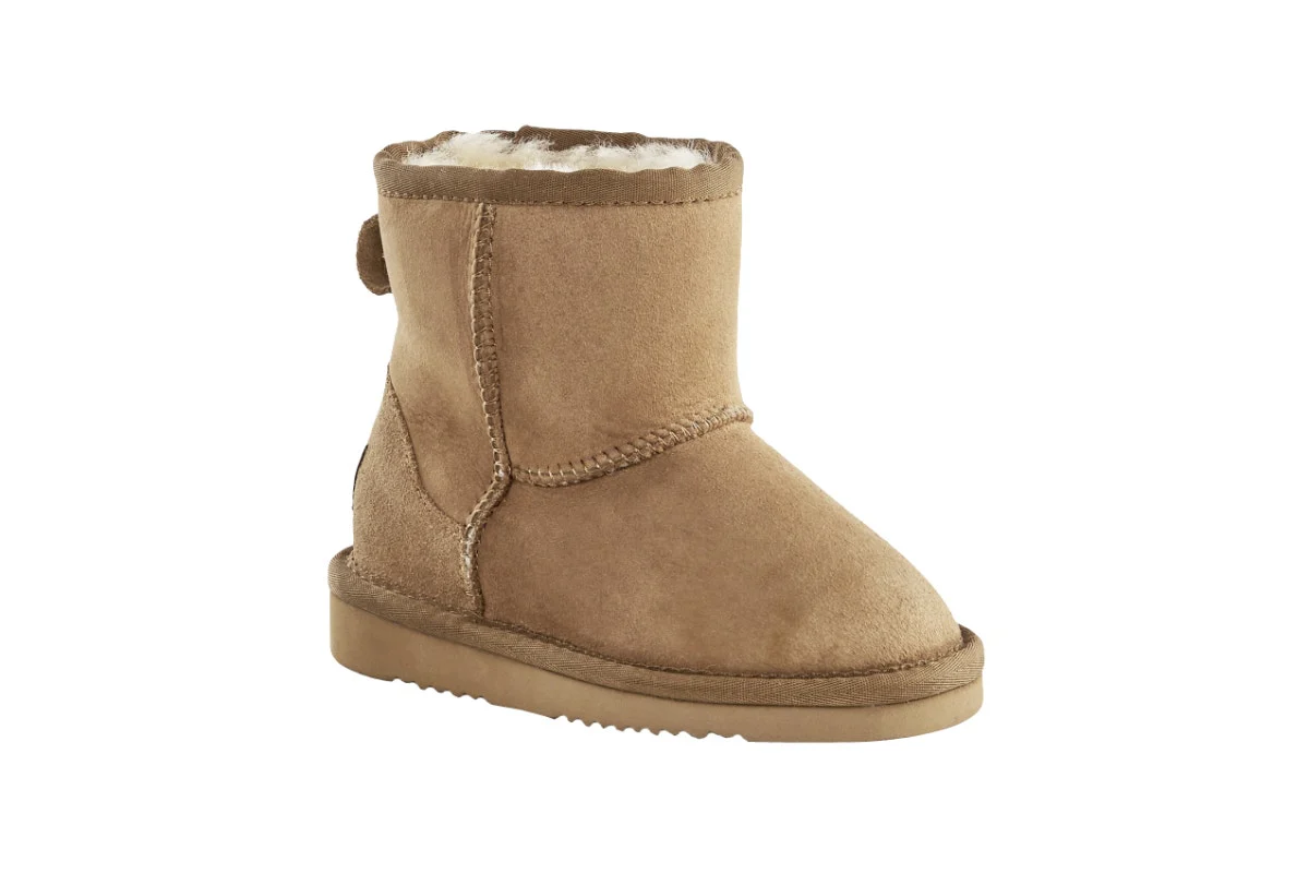 UGG Outback Kid's Premium Australian Sheepskin Classic Boot Chestnut - Image 2