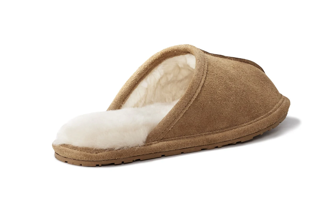 UGG Outback Premium Australian Sheepskin Scuff Slipper (Chestnut) - Image 4