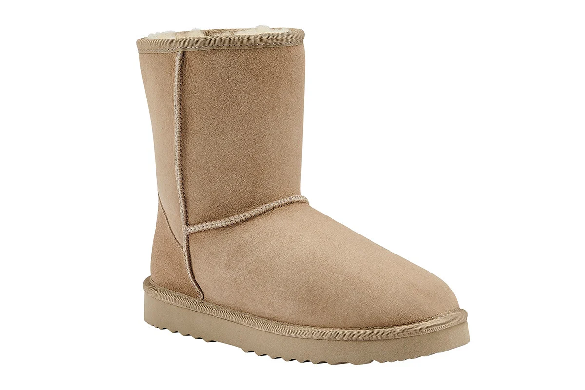 UGG Outback Premium Sheepskin Short Classic Boot Sand - Image 2