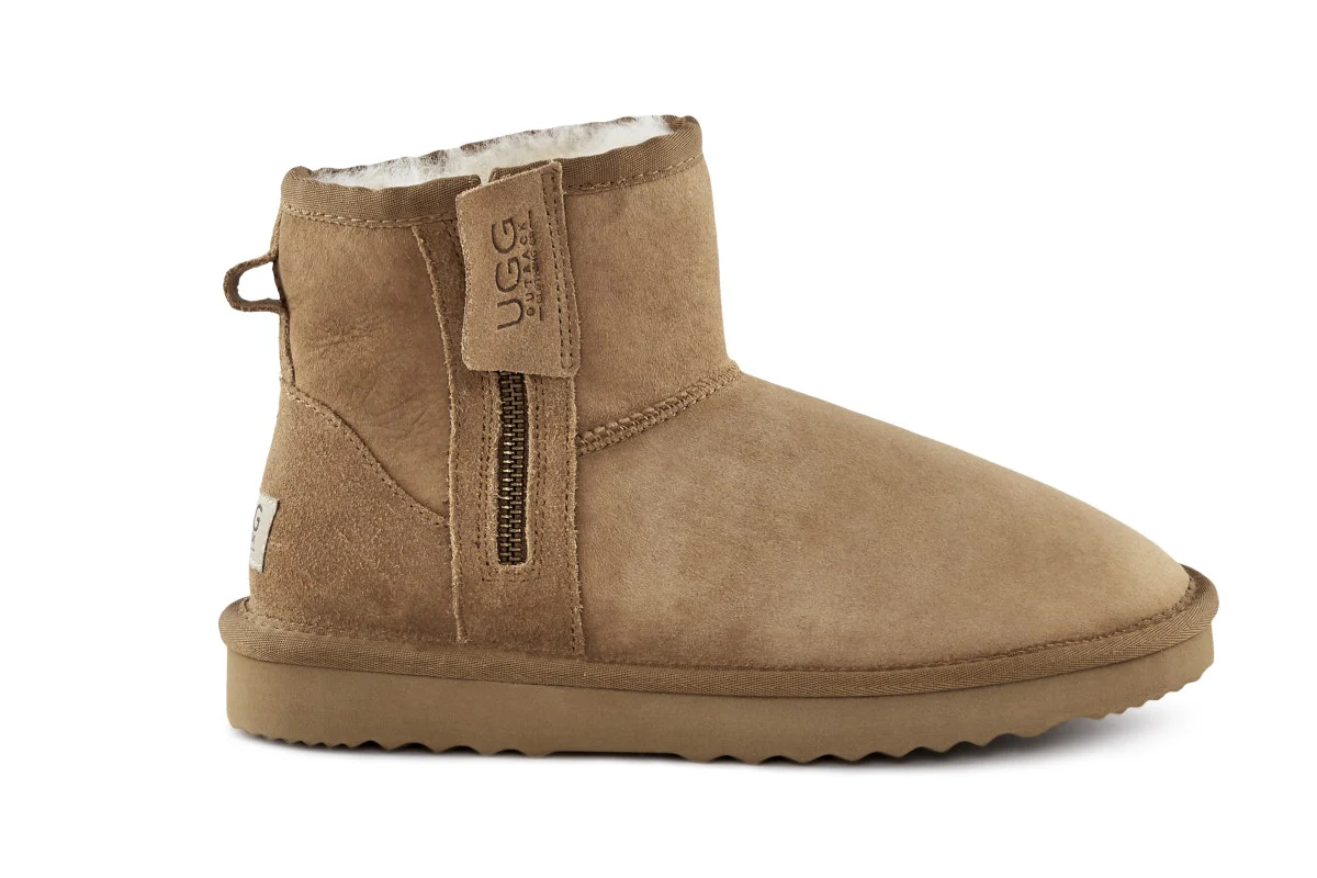 UGG Outback Premium Sheepskin Zip Classic Boot Chestnut - Image 3