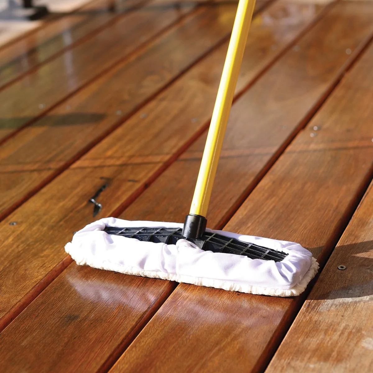 Uni Pro 270mm Jumbo Micro Fibre Deck and Floor Applicator - Versatile Tool for Paint and Stain Application - Image 2