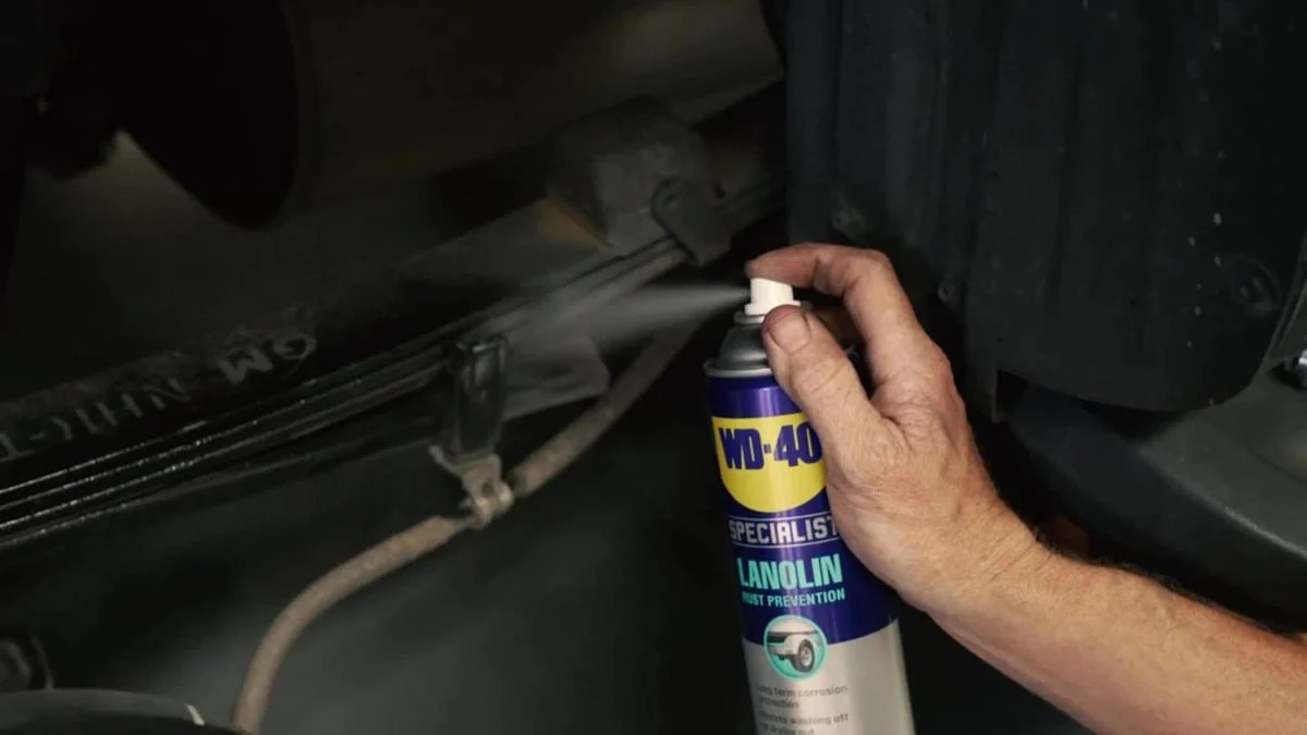 WD-40 Specialist Rust Prevention - 300g - Lanolin - Long Term Protection - Image 2